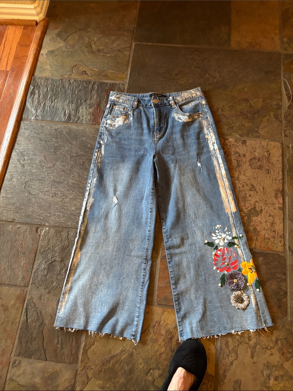 Gabby Isabella Blue Wide-Leg Jeans with Floral Embroidery & Silver Paint